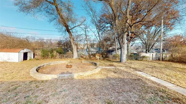 $319,900 | 600 West 101st Terrace, Kansas City, MO 64114