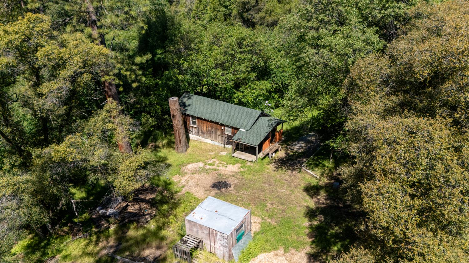 7220 Grizzly Flat Road Somerset, CA 95684 - Photo 22 of 28 an aerial view of a house with a yard