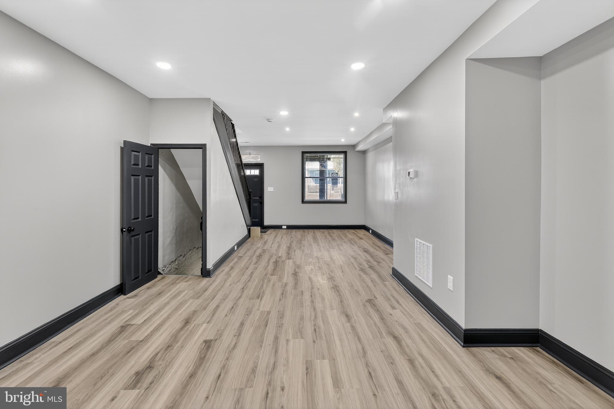 3807 Old York Road Baltimore, MD 21218 - Photo 9 of 34