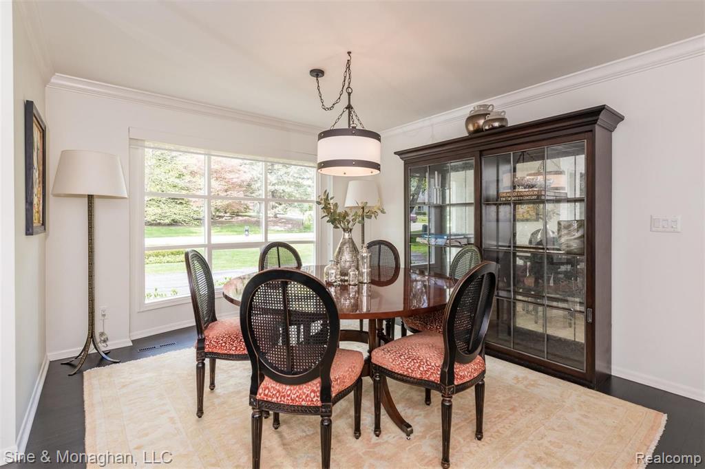 620 Overbrook Road Bloomfield Hills, MI 48302 - Photo 12 of 34