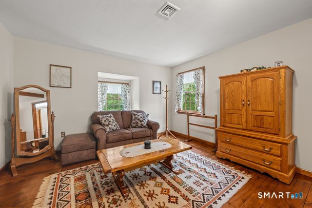 17 Markham Road East Hampton, CT 06424 - Photo 26 of 40