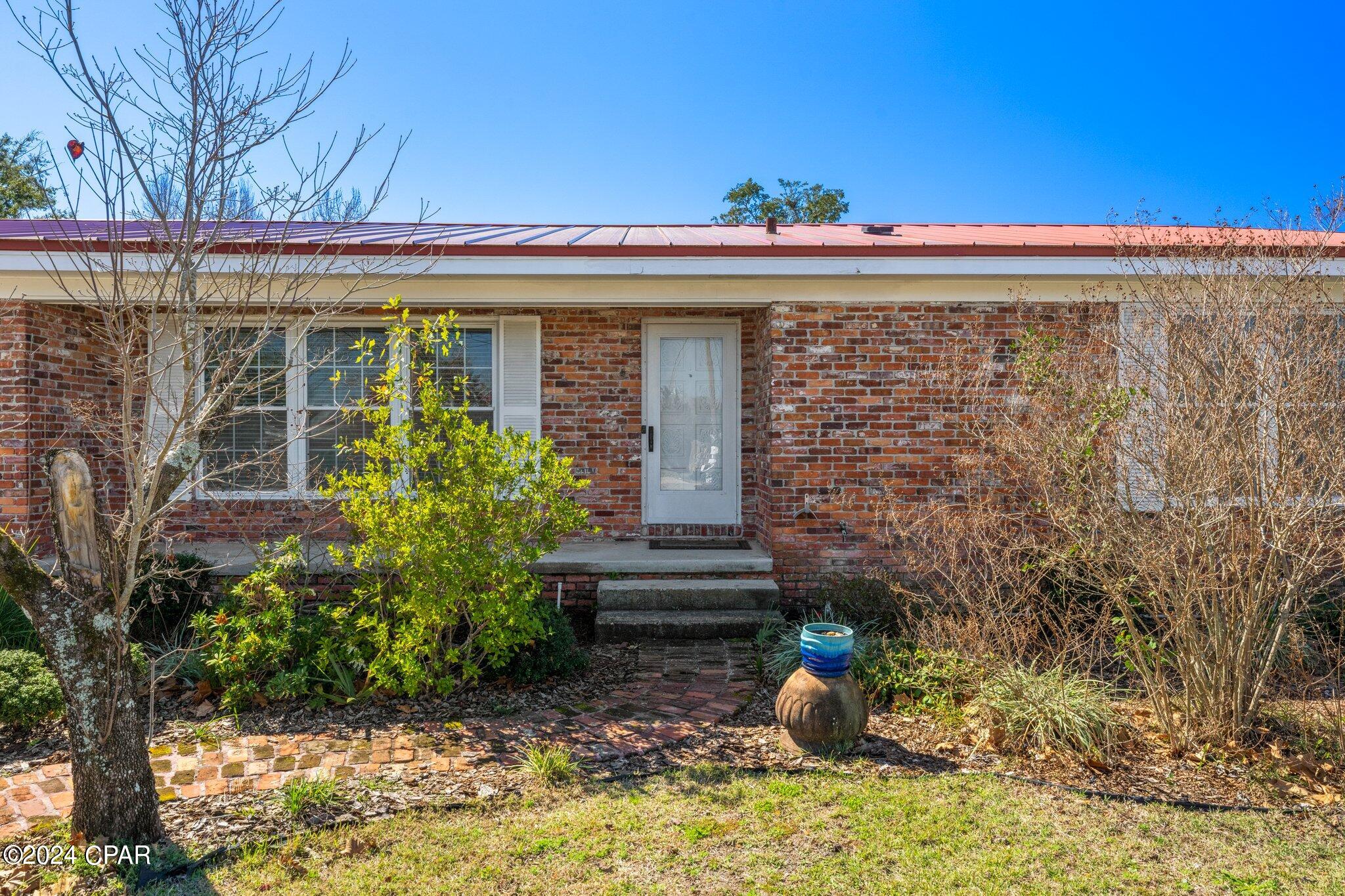 939 Huntingdon Road Panama City, FL 32405 - Photo 3 of 45 Gallery Image 3