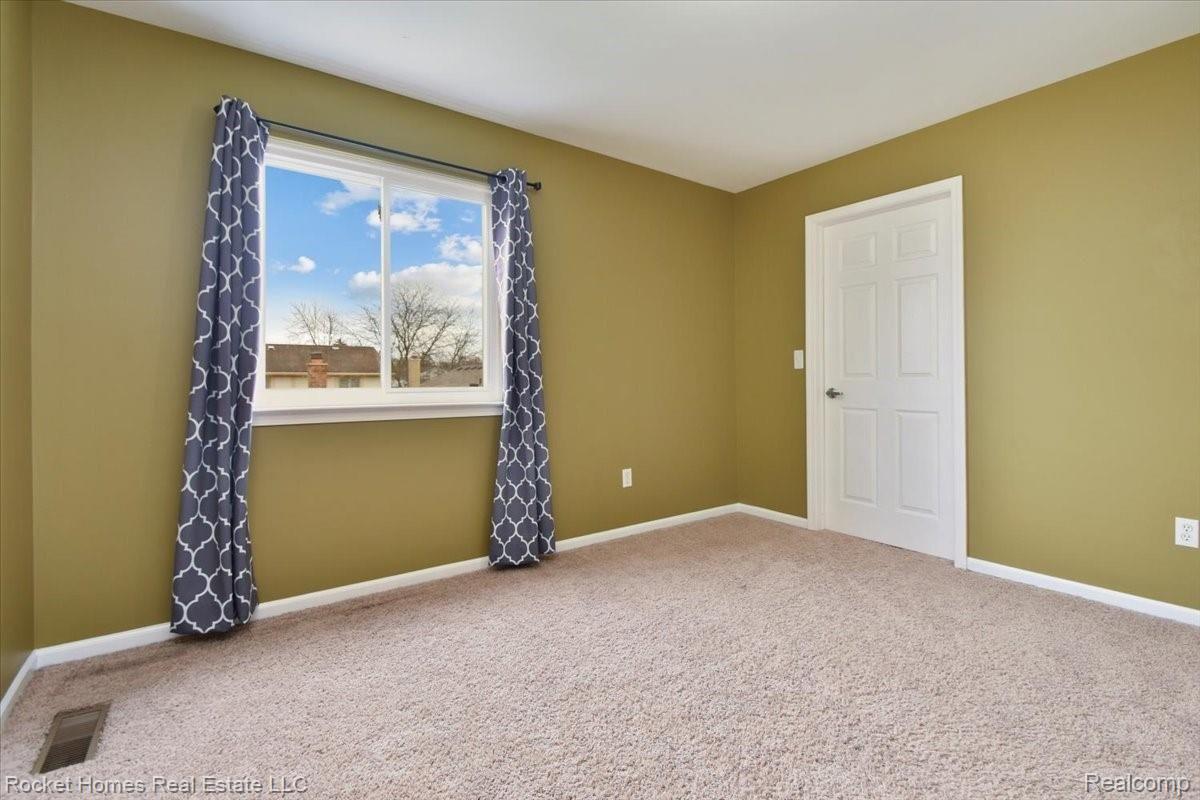 42691 Proctor Road Canton, MI 48188 - Photo 34 of 47 34-Bedroom.jpg