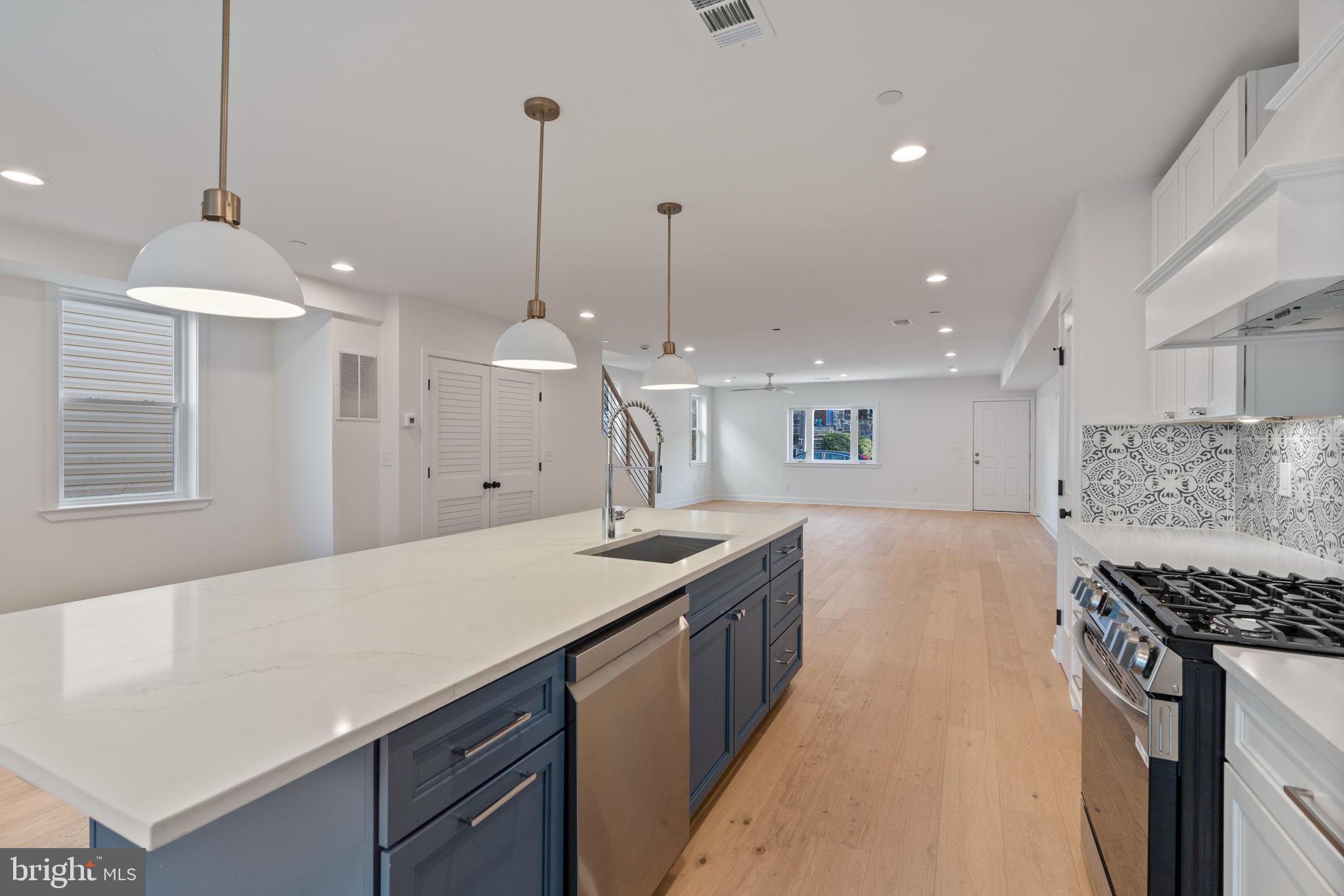 1212 Union Avenue Baltimore, MD 21211 - Photo 15 of 54