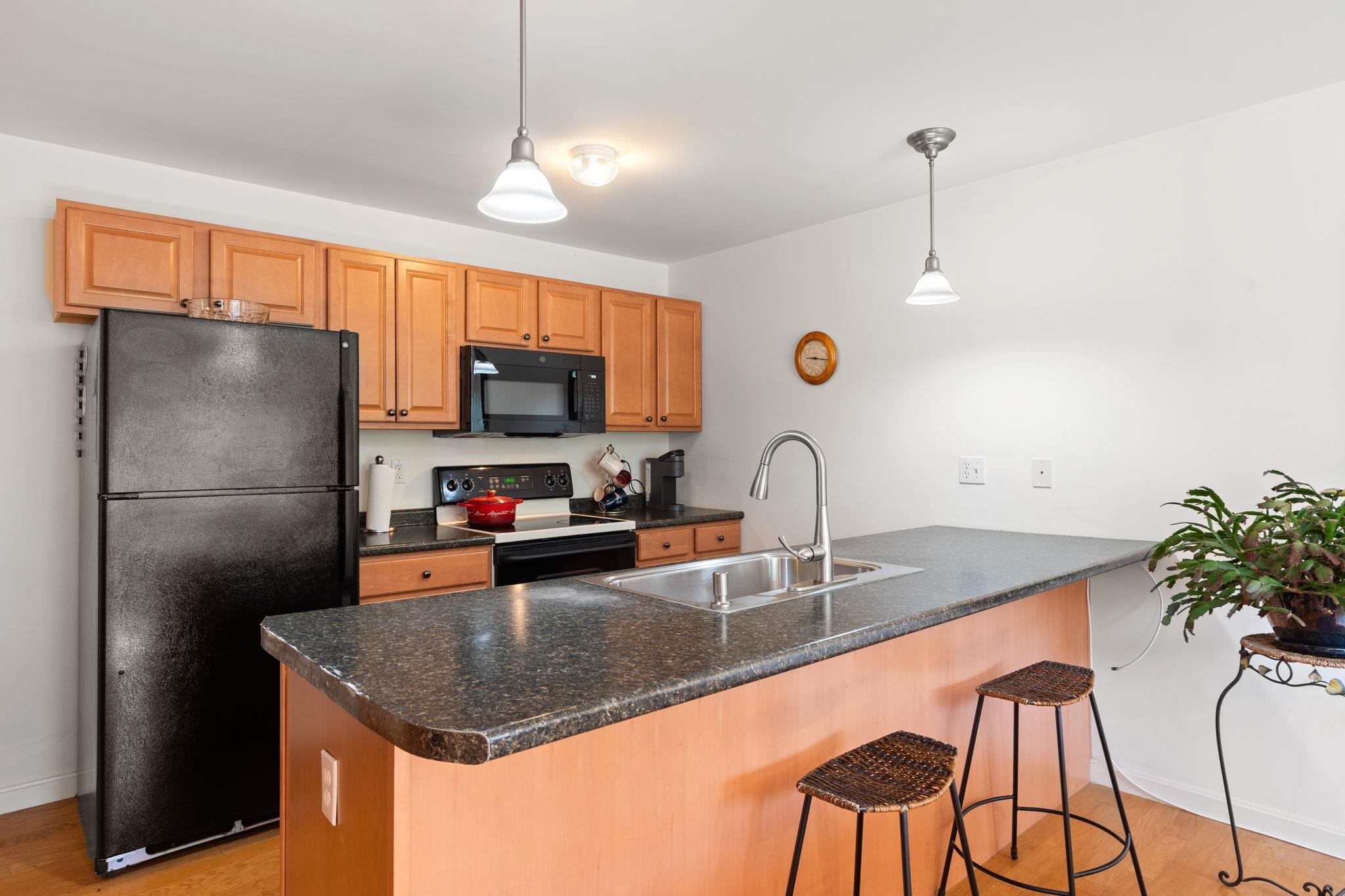 3 Stonewall Way, Unit B Exeter, NH 03833 - Photo 8 of 29