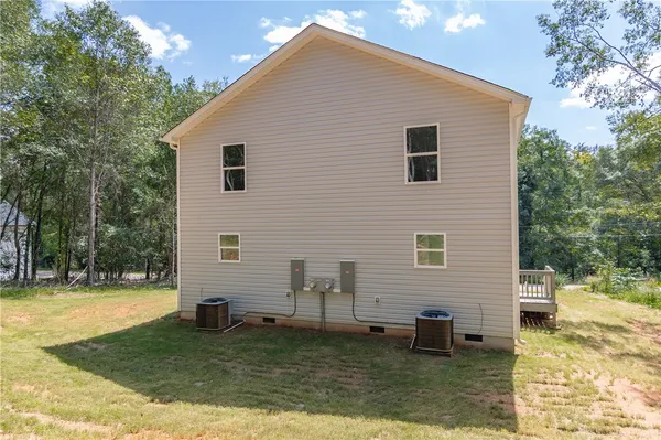 $349,999 | 121-a Brookmeade Drive, Anderson, SC 29624