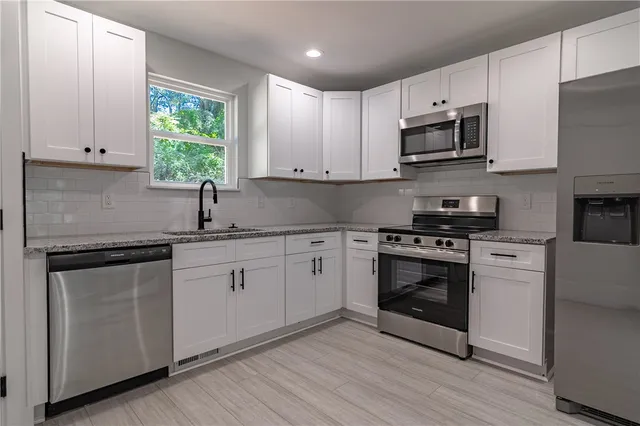 $359,999 | 121-a Brookmeade Drive, Anderson, SC 29624