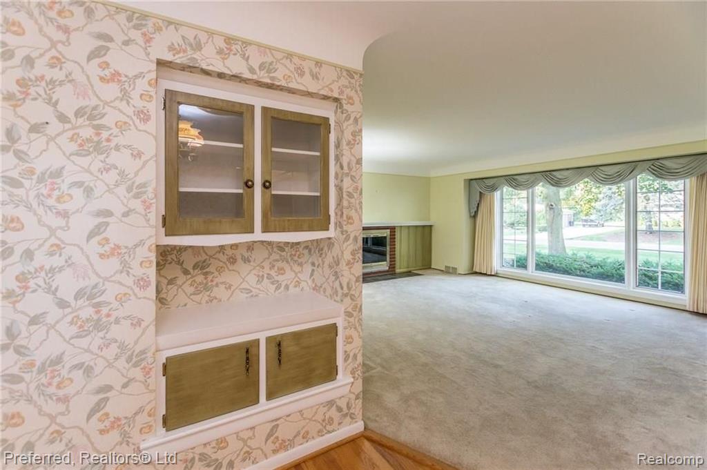 28244 Peppermill Road Farmington Hills, MI 48331 - Photo 9 of 28