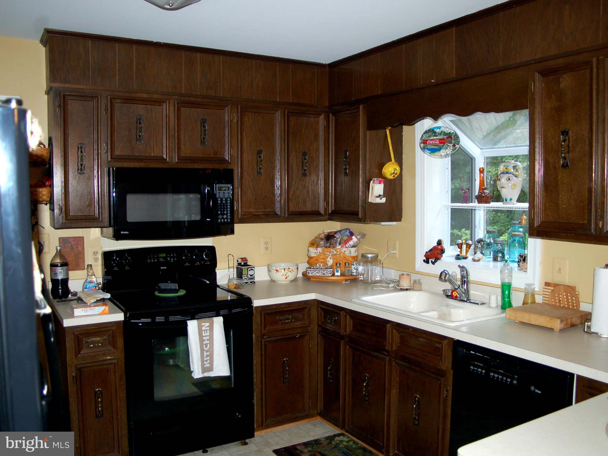 664 Courthouse Road Stafford, VA 22554 - Photo 8 of 8 Kitchen