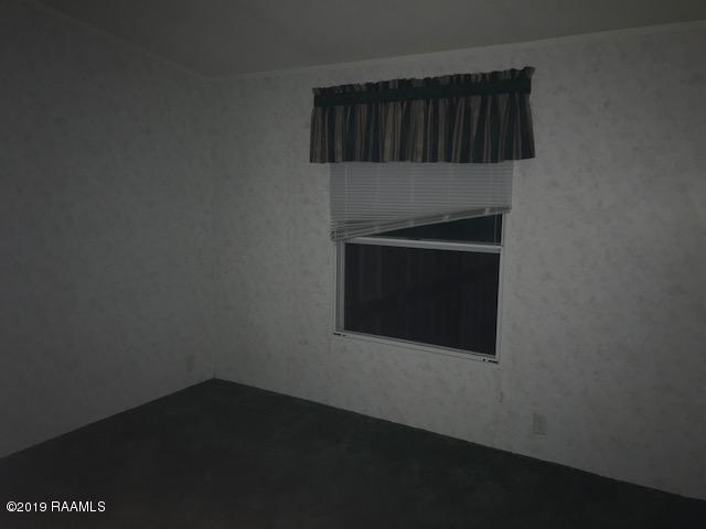 195 Choupique Road Opelousas, LA 70570 - Photo 15 of 23 IMG_9220