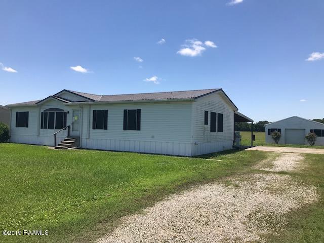 195 Choupique Road Opelousas, LA 70570 - Photo 3 of 23 IMG_9247