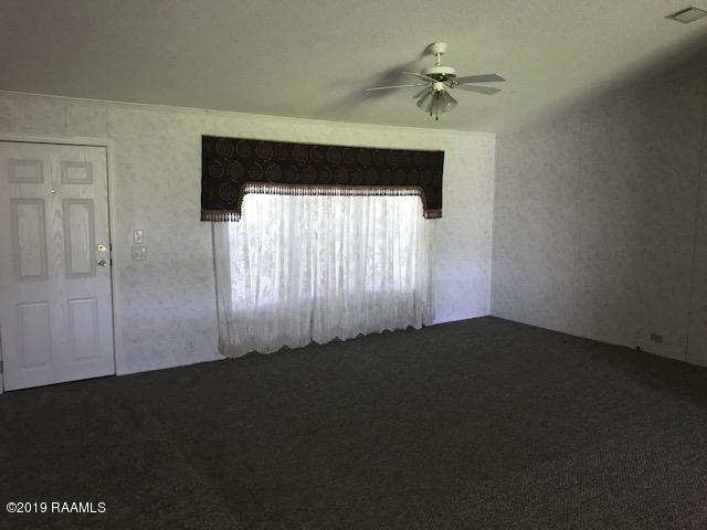 195 Choupique Road Opelousas, LA 70570 - Photo 8 of 23 IMG_9227