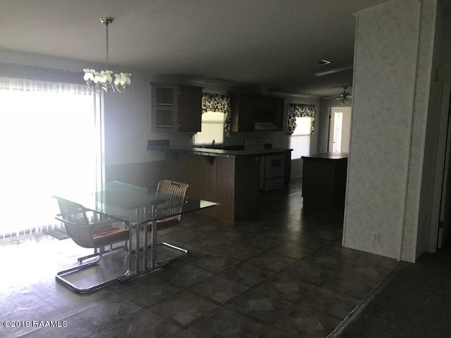 195 Choupique Road Opelousas, LA 70570 - Photo 9 of 23 IMG_9231