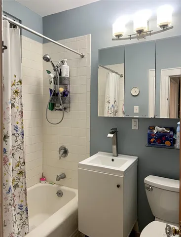 $959,000 | 61-27 62nd Street | Middle Village