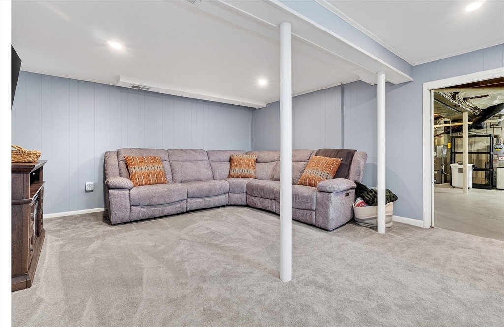 9 Valley Road Norwood, MA 02062 - Photo 30 of 38 Gallery Image 30
