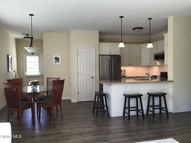 $379,900 | 19 Jared Court, Colonie, NY 12047