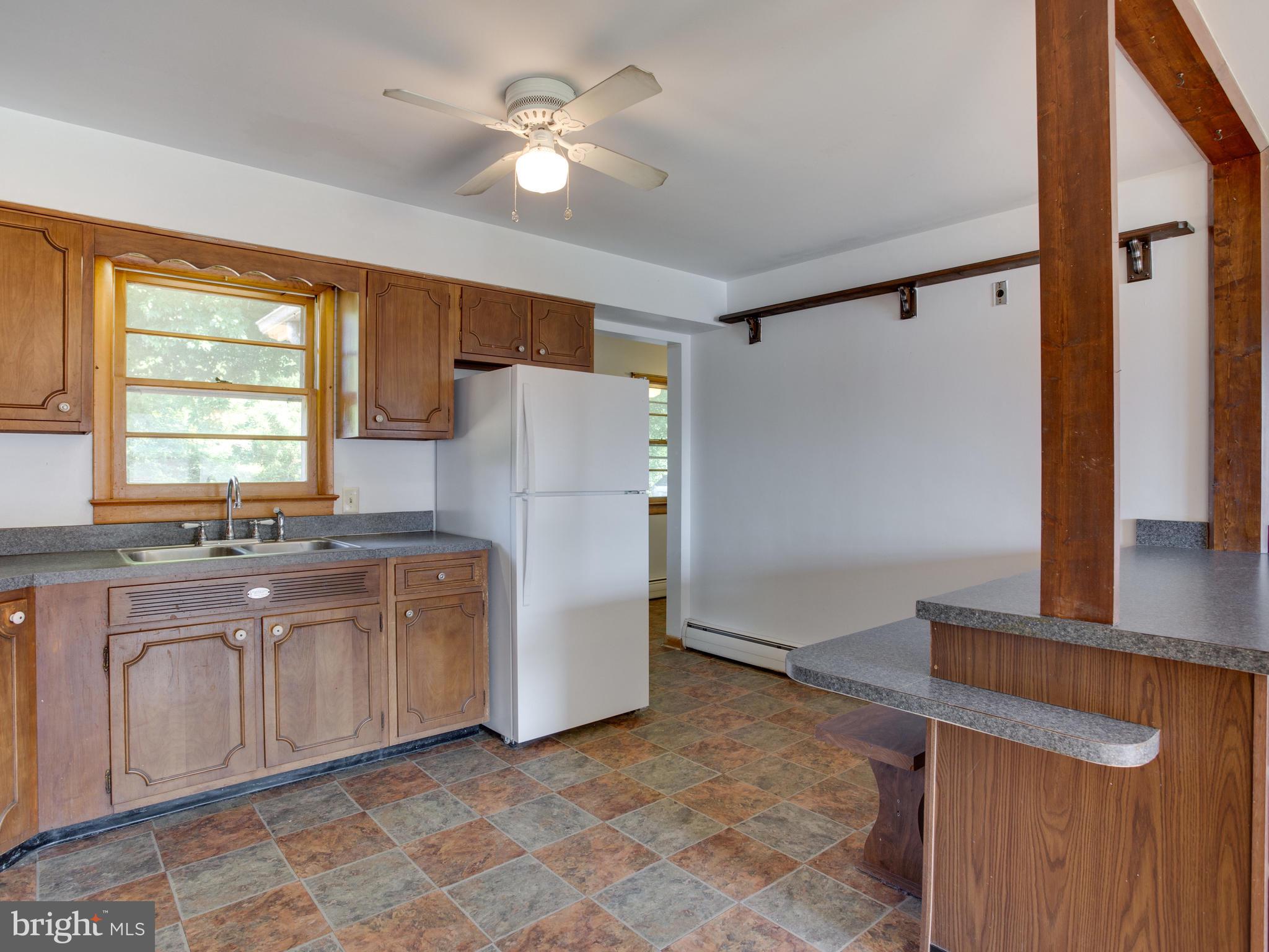 13750-h G H G Trueman Road Solomons, MD 20688 - Photo 19 of 48 kitchen