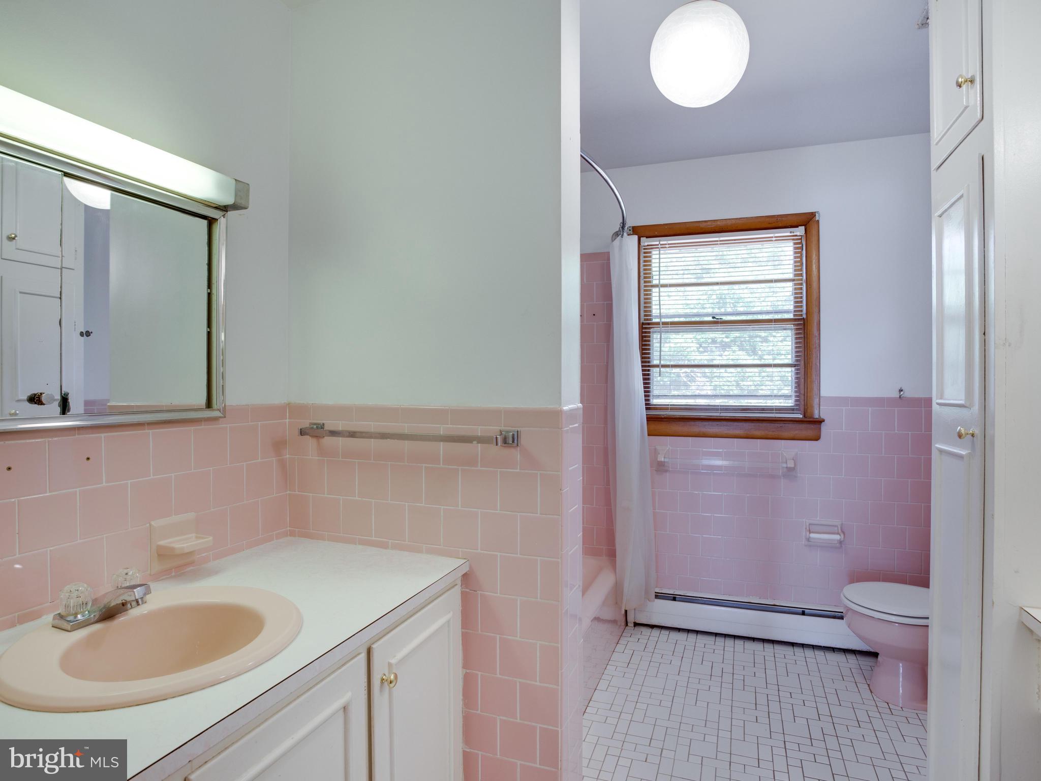 13750-h G H G Trueman Road Solomons, MD 20688 - Photo 25 of 48 full bathroom
