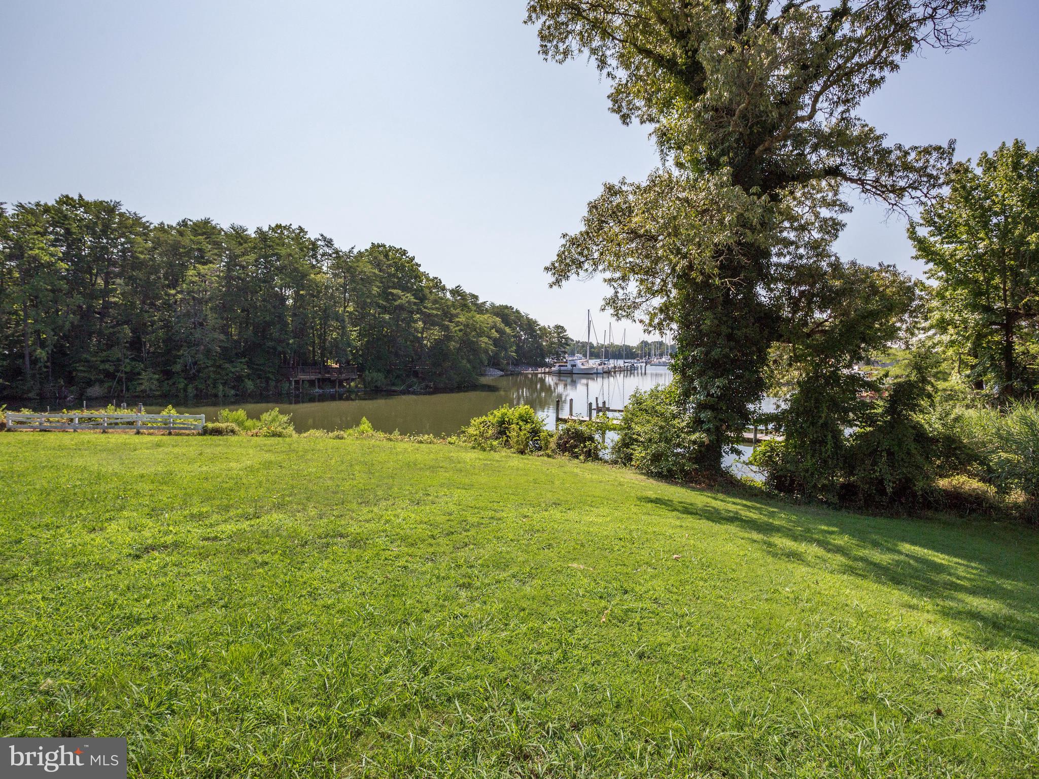 13750-h G H G Trueman Road Solomons, MD 20688 - Photo 31 of 48 side yard