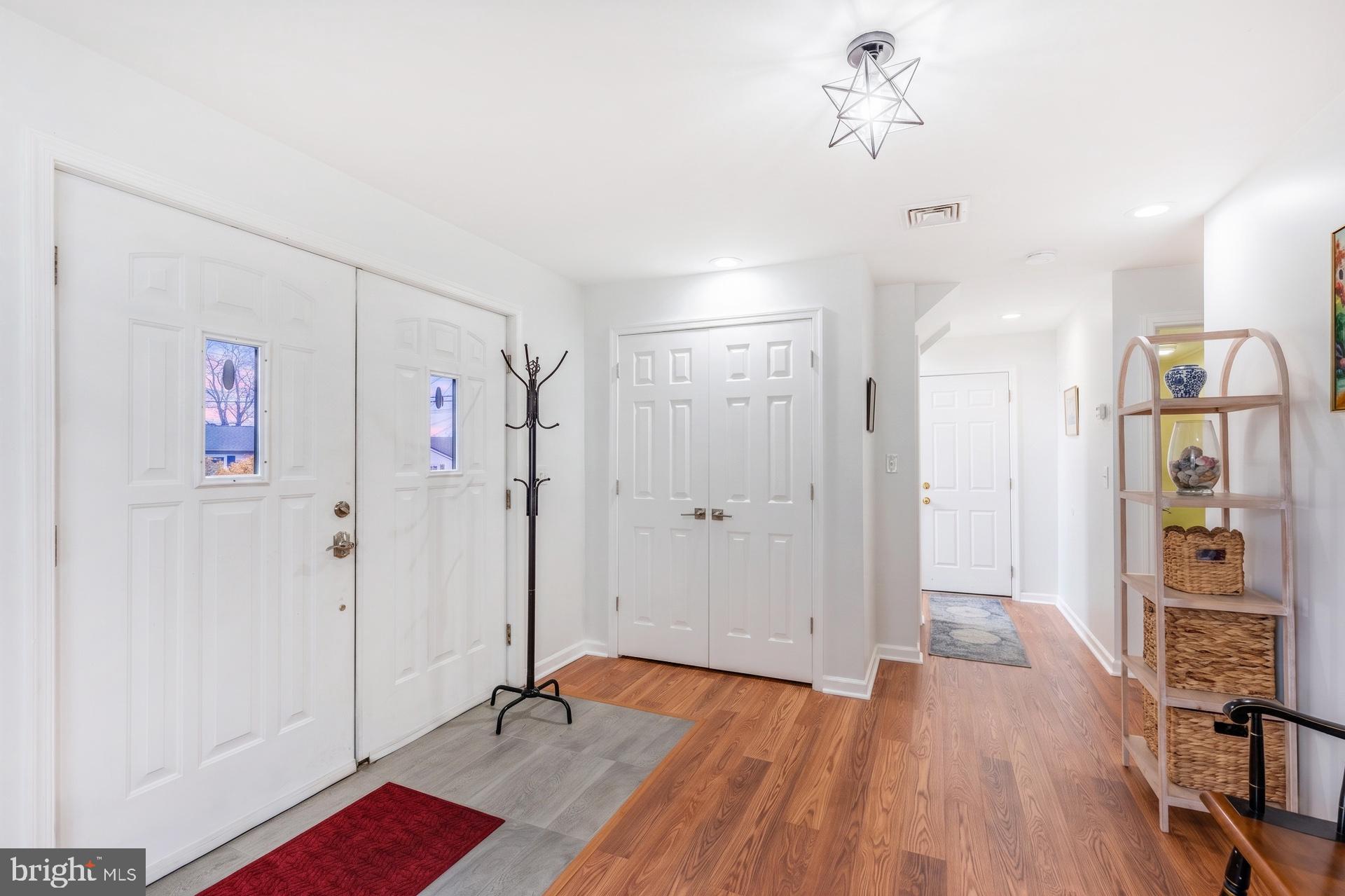 54 Highview Terrace Dover, NJ 07801 - Photo 21 of 32 Welcoming entryway with charm.