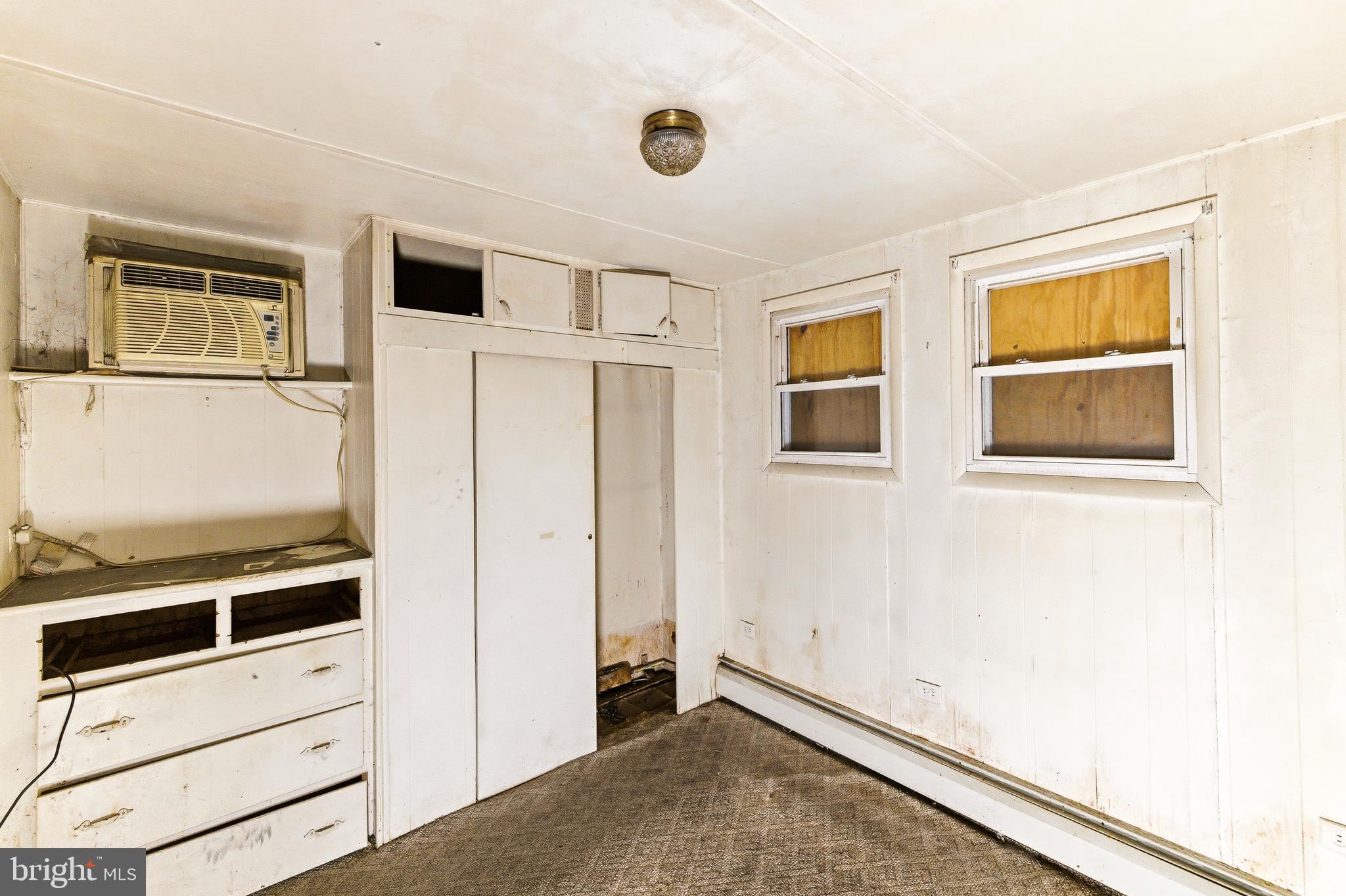 225 Robin Road Millville, NJ 08332 - Photo 8 of 9