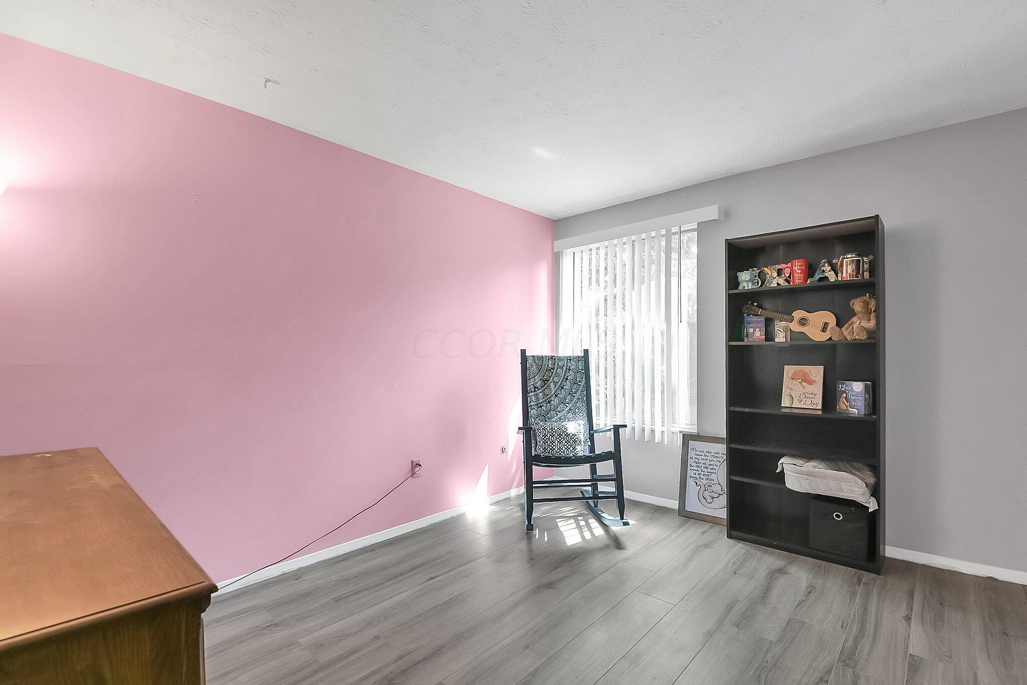464 Shell Court West Columbus, OH 43213 - Photo 15 of 33 15-web-or-mls-464-shell-ct-w