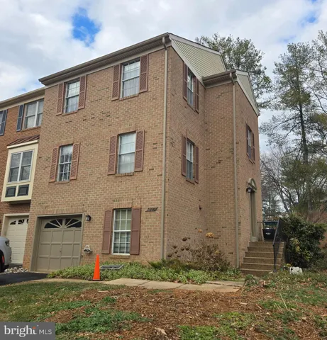 $640,000 | 7800 Solomon Seal Drive, Springfield, VA 22152