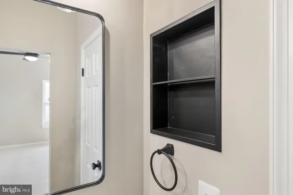 $699,000 | 7800 Solomon Seal Drive, Springfield, VA 22152