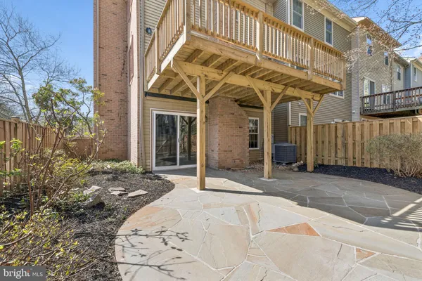 $699,000 | 7800 Solomon Seal Drive, Springfield, VA 22152