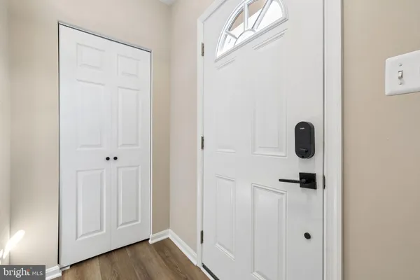 $699,000 | 7800 Solomon Seal Drive, Springfield, VA 22152