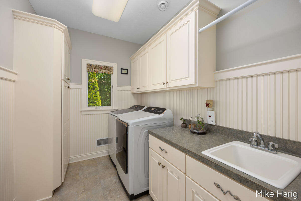 3012 Hunters Drive Jenison, MI 49428 - Photo 25 of 49 3012-Hunters_031
