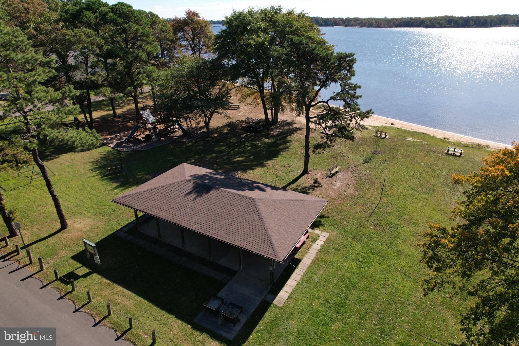 215 Sillery Bay Road Pasadena, MD 21122 - Photo 37 of 51 Gallery Image 37