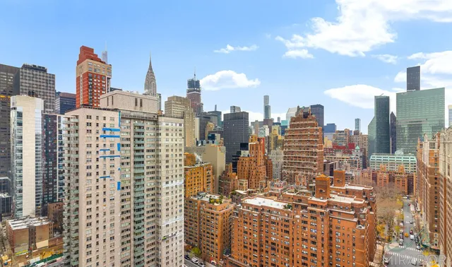 $5,800 | 330 East 39th Street, Unit 14L | Murray Hill