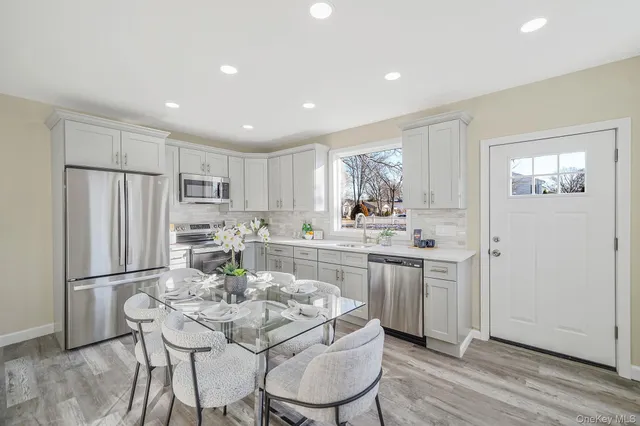 $619,000 | 96 Toomey Road, West Islip, NY 11795