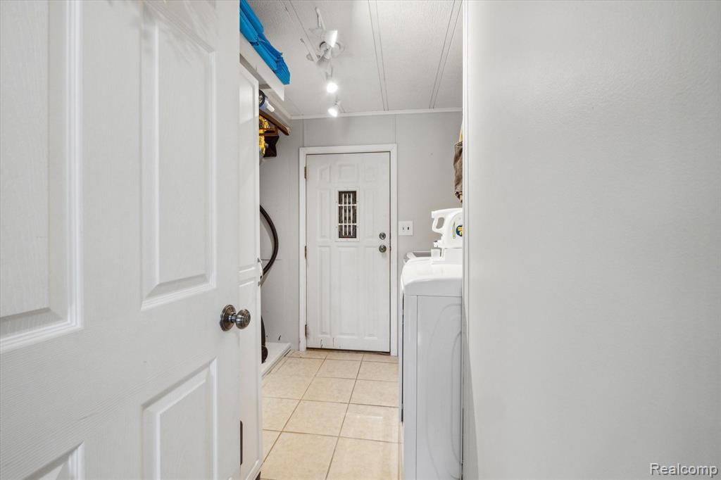 6655 Jackson Road, Unit 168 Ann Arbor, MI 48103 - Photo 32 of 47