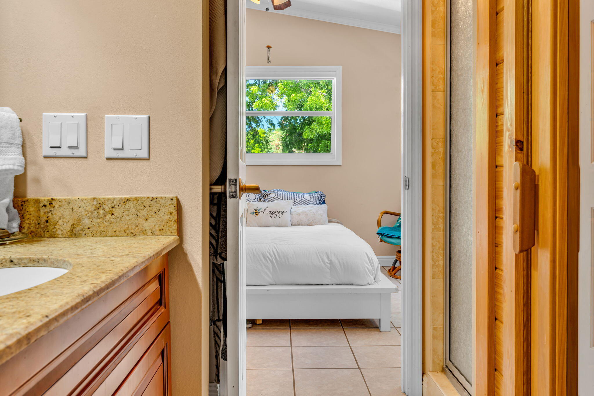 125 South Rolling Hill Road Tavernier, FL 33070 - Photo 26 of 48 a bathroom with a granite countertop sink and a mirror