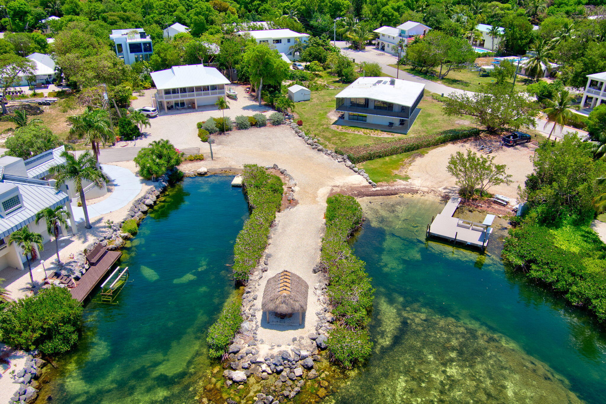 125 South Rolling Hill Road Tavernier, FL 33070 - Photo 45 of 48 an aerial view of a house with outdoor space