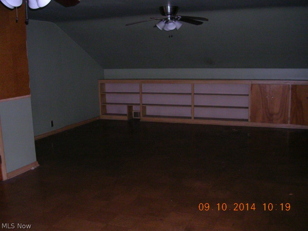 2135 Waynoka Road Euclid, OH 44117 - Photo 10 of 15 Gallery Image 10