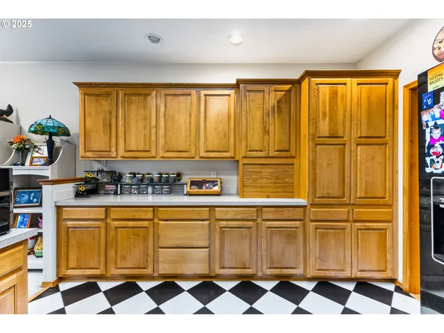 $639,900 | 4060 Mandy Avenue Southeast, Salem, OR 97302