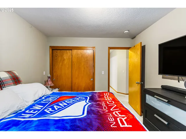 $639,900 | 4060 Mandy Avenue Southeast, Salem, OR 97302