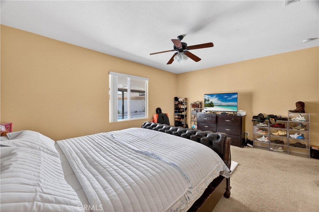 1929 English Oak Way Perris, CA 92571 - Photo 29 of 40