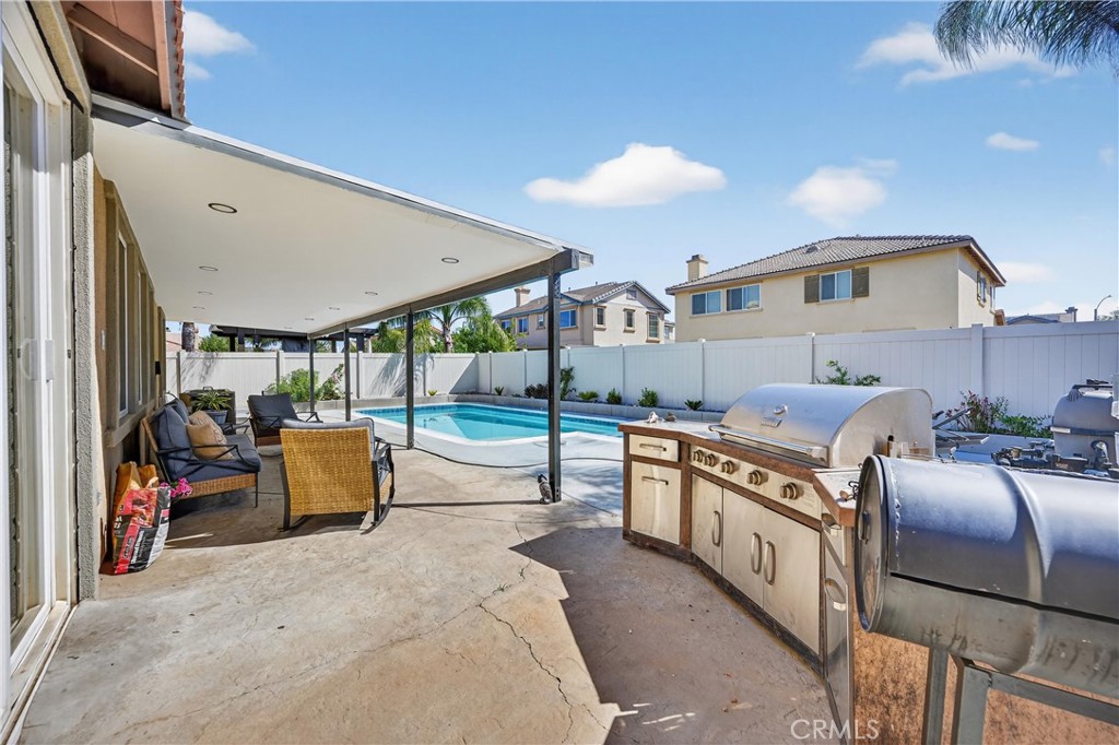 1929 English Oak Way Perris, CA 92571 - Photo 34 of 40