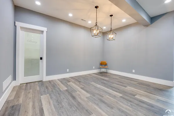 $797,900 | 6518 86th Street, Meriden, KS 66512