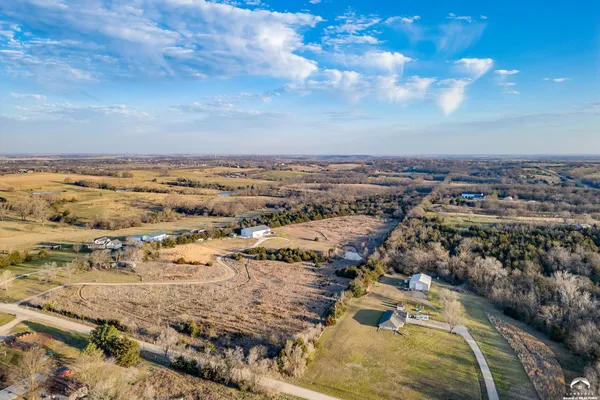 $797,900 | 6518 86th Street, Meriden, KS 66512