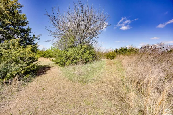 $797,900 | 6518 86th Street, Meriden, KS 66512