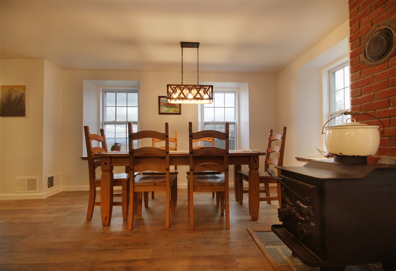 4686 Lake Street Addison, VT 05491 - Photo 8 of 34