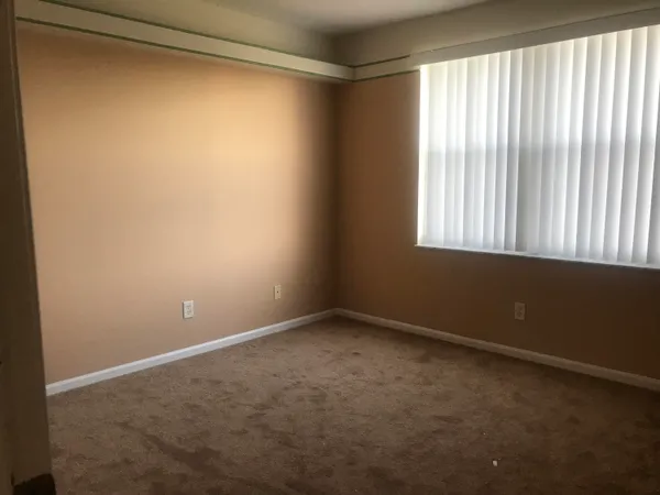 $2,900 | 3472 Commodore Court, West Palm Beach, FL 33411