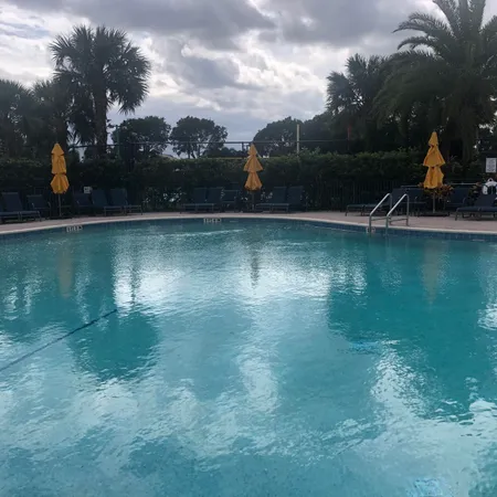 $2,900 | 3472 Commodore Court, West Palm Beach, FL 33411