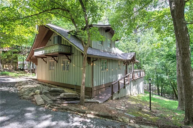 $342,500 | 298 Lake View Trace, Jasper, GA 30143