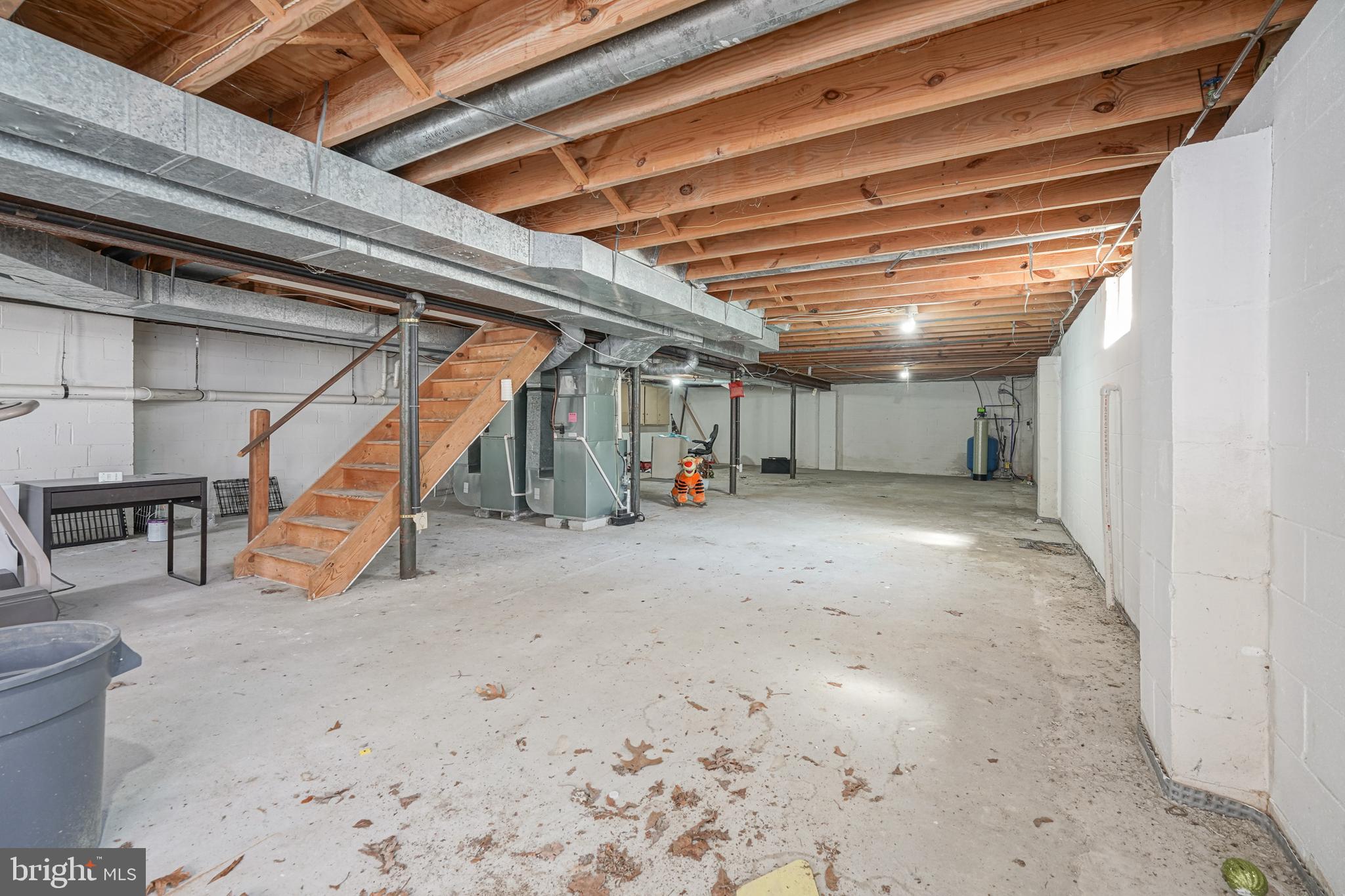 1431 Stokes Road Medford, NJ 08055 - Photo 41 of 50 High Ceilings